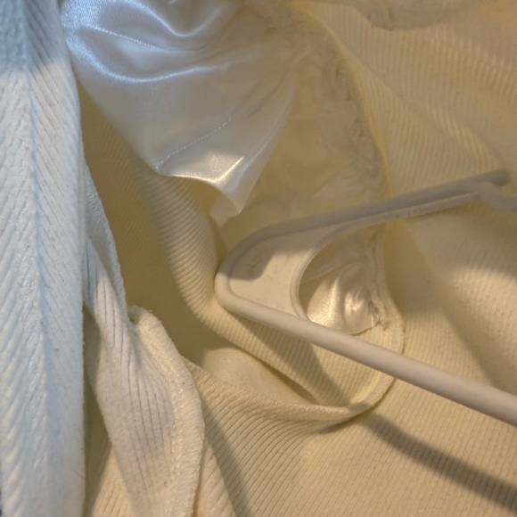 White Mock Sweater Top with Open Back - Picture 4 of 9